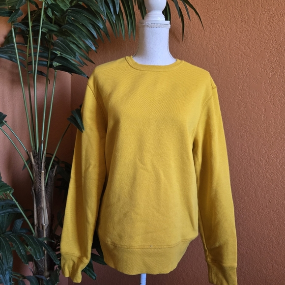3/$25 Amazon Essentials Crew Neck Sweatshirt Marigold Mustard Yellow Cotton - Picture 10 of 10